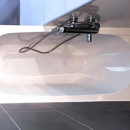 Bero, & Free Parking Appartement