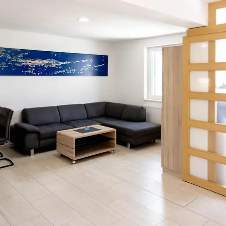 Apartment Bero, & Free Parking Murter